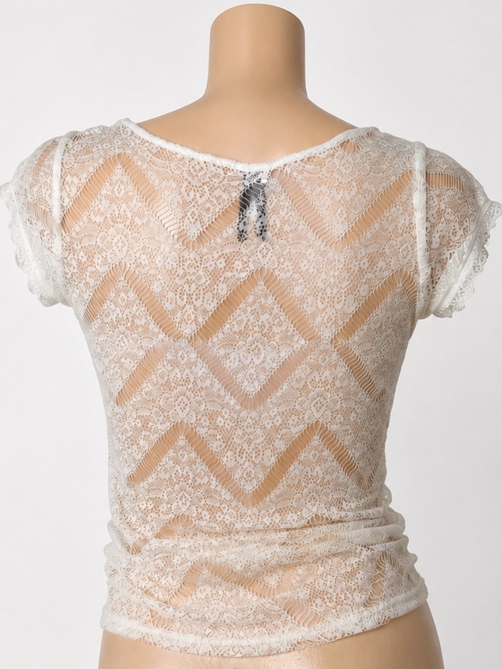 Dynamite Off-White Sheer Lace Boho Blouse XS Romantic Chic Top - Picture 3 of 4